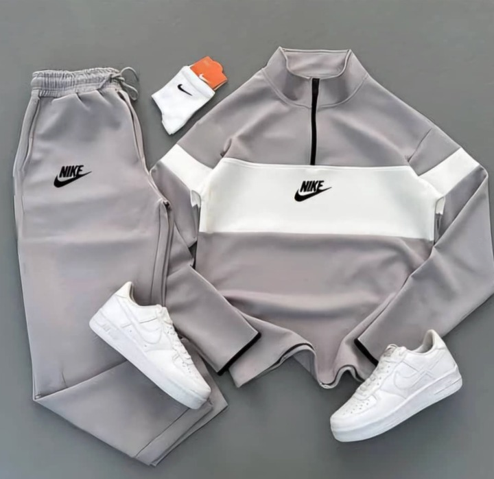 Sweatshirt with pants + shoes FREE🎁